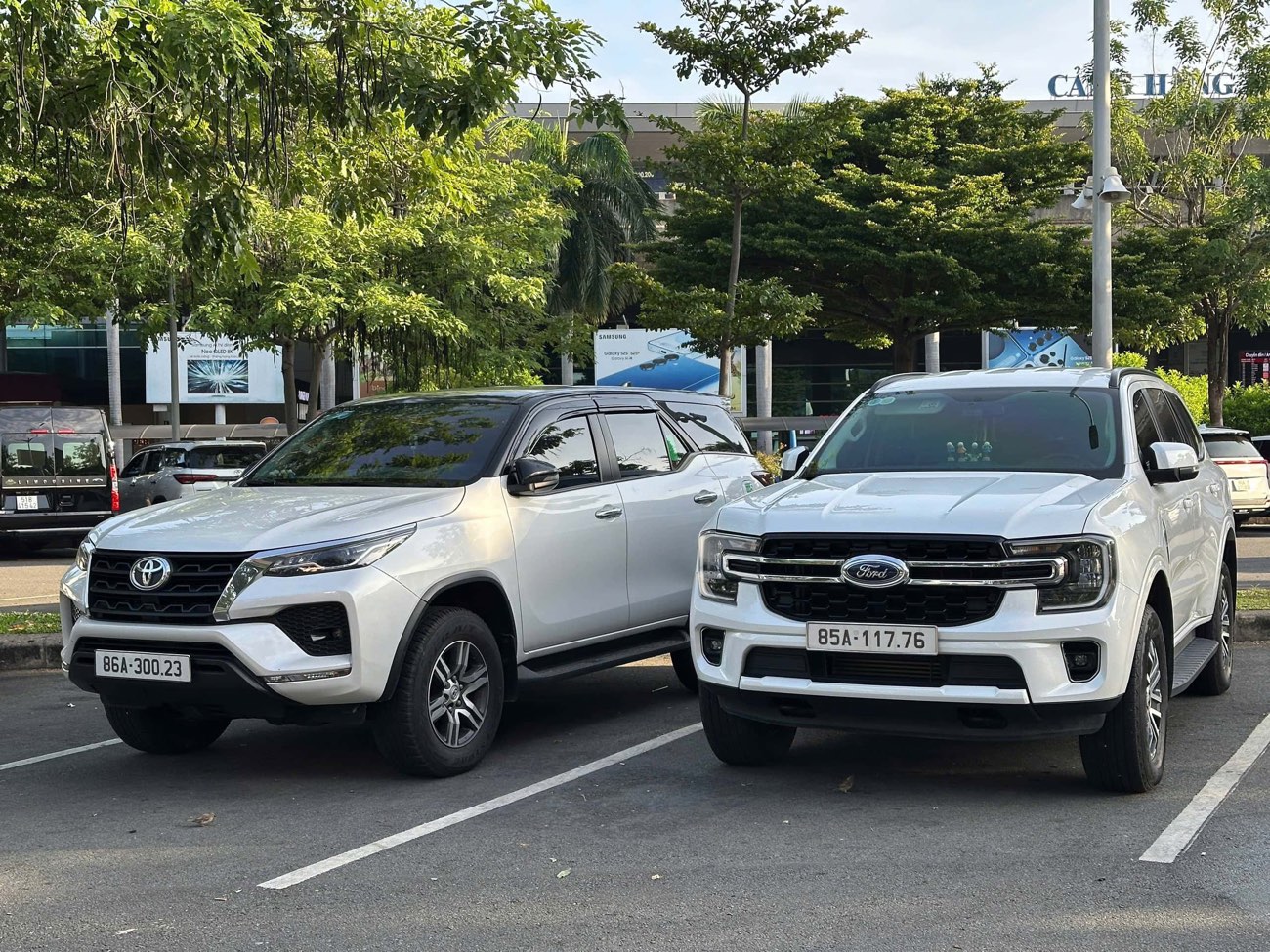 Toyota Fortuner, Ford Everest